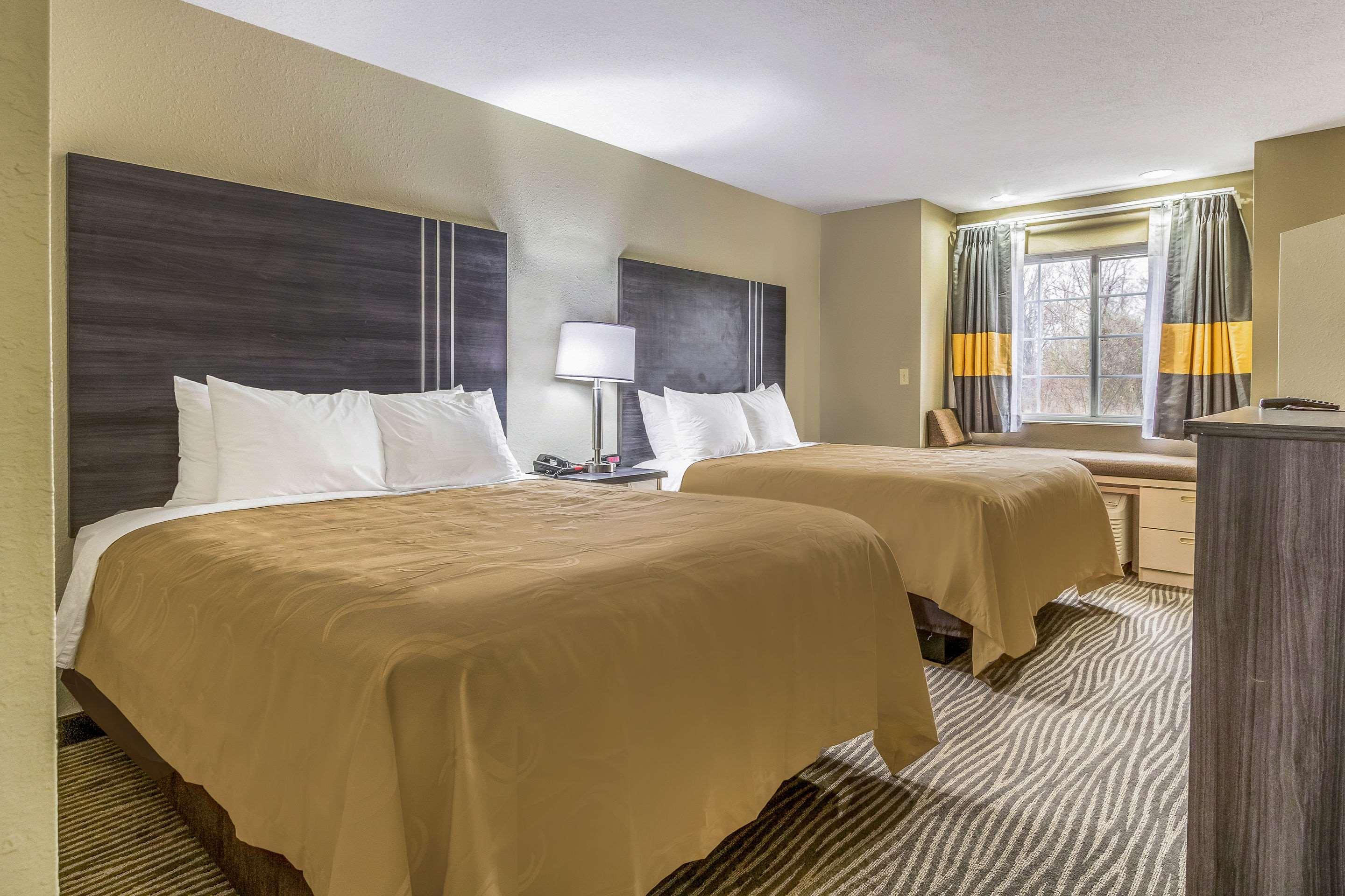 Quality Inn & Suites North Lima - Boardman Buitenkant foto